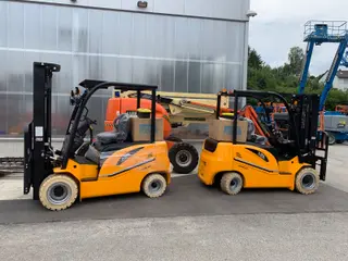 Obrázek stroje k pronájmu typu Elektrický vysokozdvižný vozík 3,5 tuny | Maximální zdvih 4500 mm FBA35-JZ