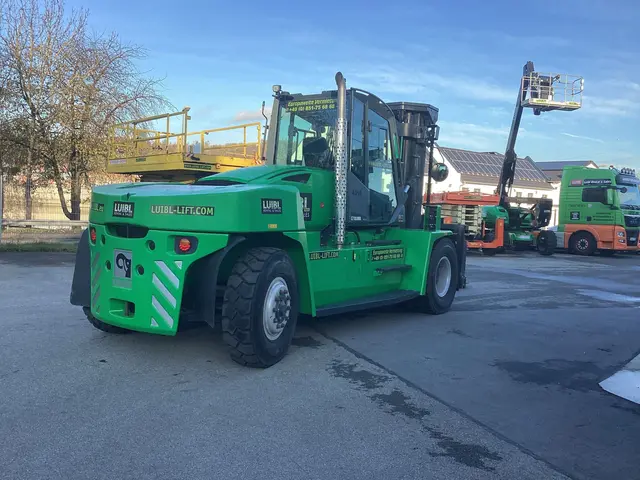 Bild 2 einer Mietmaschine vom Typ 16 Tons Diesel | Kalmar - DCG 160-12T 4500 mm