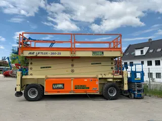 Obrázek stroje k pronájmu typu SBD-280 | JLG Liftlux 260-25