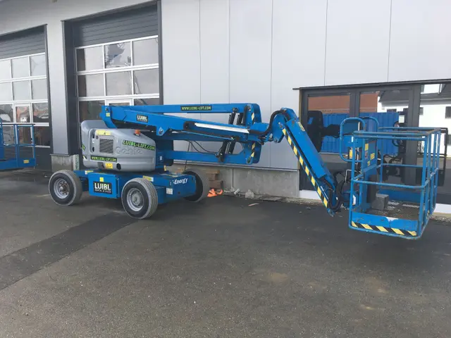 Bild 1 einer Mietmaschine vom Typ GTH-159H | Genie Z45/25J BI
