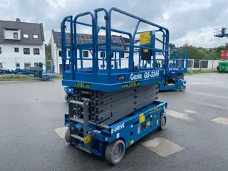 Vorschaubild 2 einer Mietmaschine vom Typ SBE-118 | Genie GS 3246 E-Drive