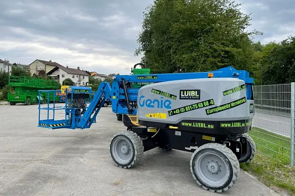 Bild 1 einer Mietmaschine vom Typ GTH-160 | Genie Z45FE