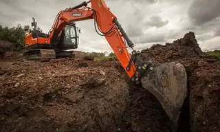 Vorschaubild 2 einer Mietmaschine vom Typ 14tunové pásové rypadlo | Doosan DX-140LC-5