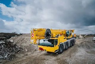 Obrázek stroje k pronájmu typu Mobilní jeřáb 120 tun | Liebherr LTM 1120-4.1