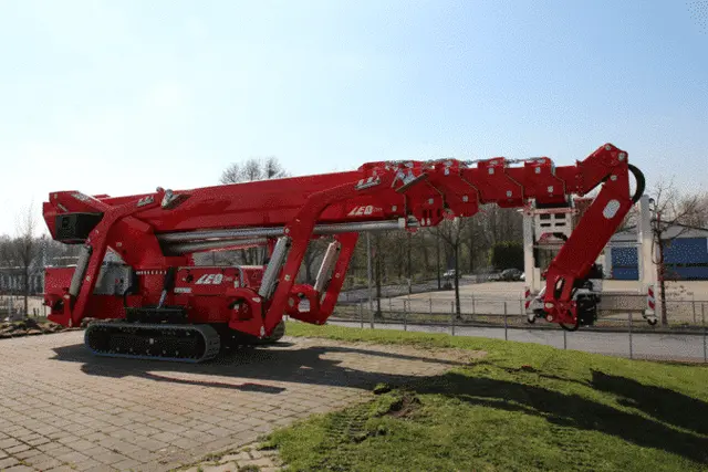 Bild 1 einer Mietmaschine vom Typ KTB-350 | Teupen LEO35Tplus