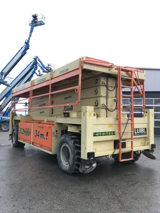 Vorschaubild 2 einer Mietmaschine vom Typ SBD-340 | JLG Liftlux 320-30
