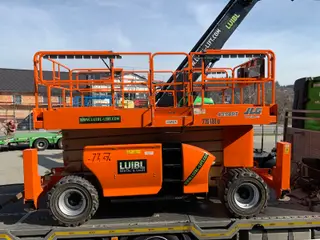 Obrázek stroje k pronájmu typu SBD-151 | JLG 4394RT