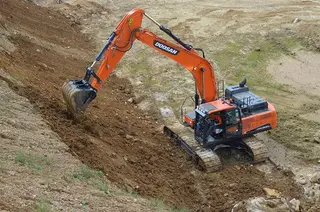 Vorschaubild 3 einer Mietmaschine vom Typ 30tunové pásové rypadlo | Doosan DX-300LC-5