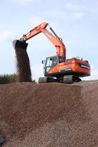 Obrázek stroje k pronájmu typu 23tunové pásové rypadlo | Doosan DX-235LC-5