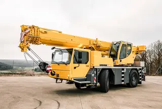 Obrázek stroje k pronájmu typu Mobilkran 40 Tonnen | Liebherr LTM 1040 2.1